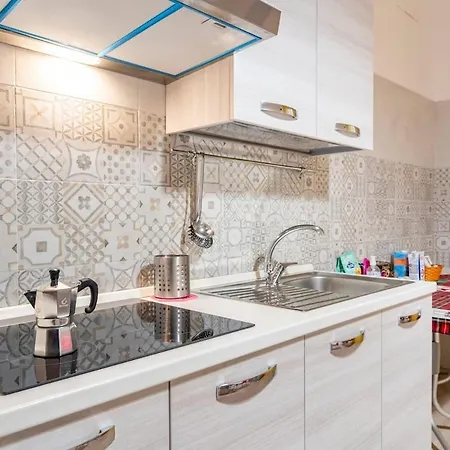 Muccino לינה וארוחת בוקר 3*